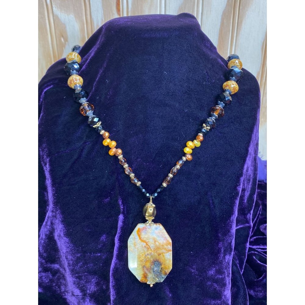 Handmade Natural Stone Pendant Glass Bead Necklace 14" Boho